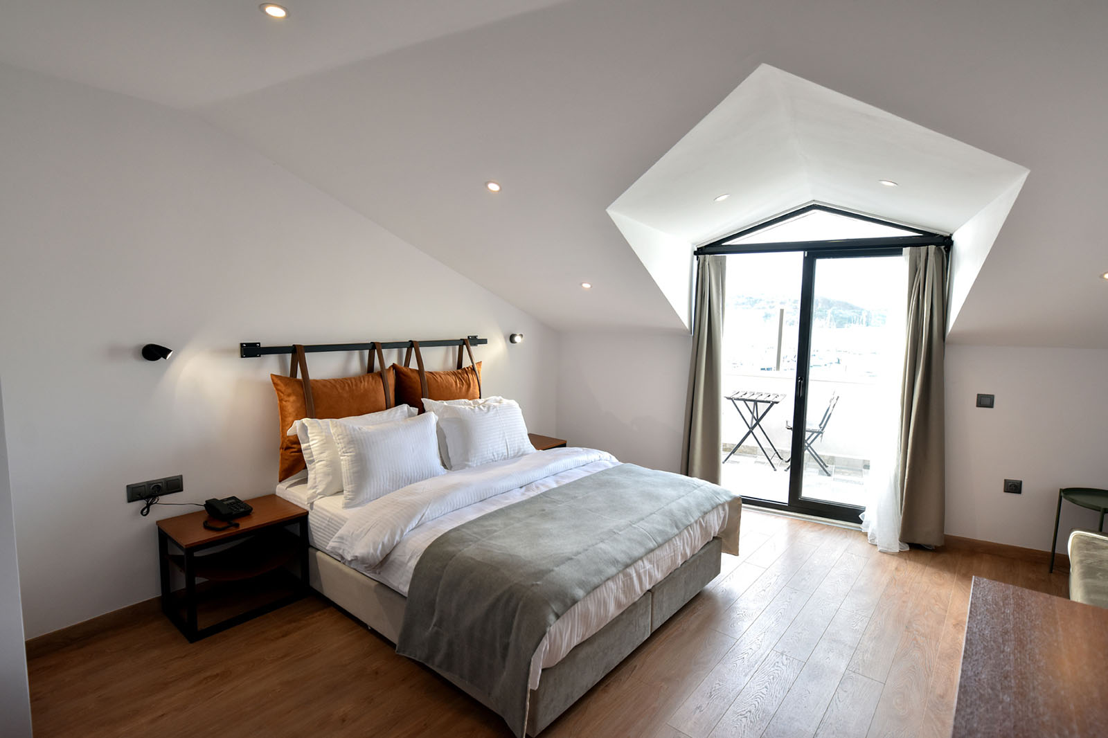 Suite — Lafarine Rooms